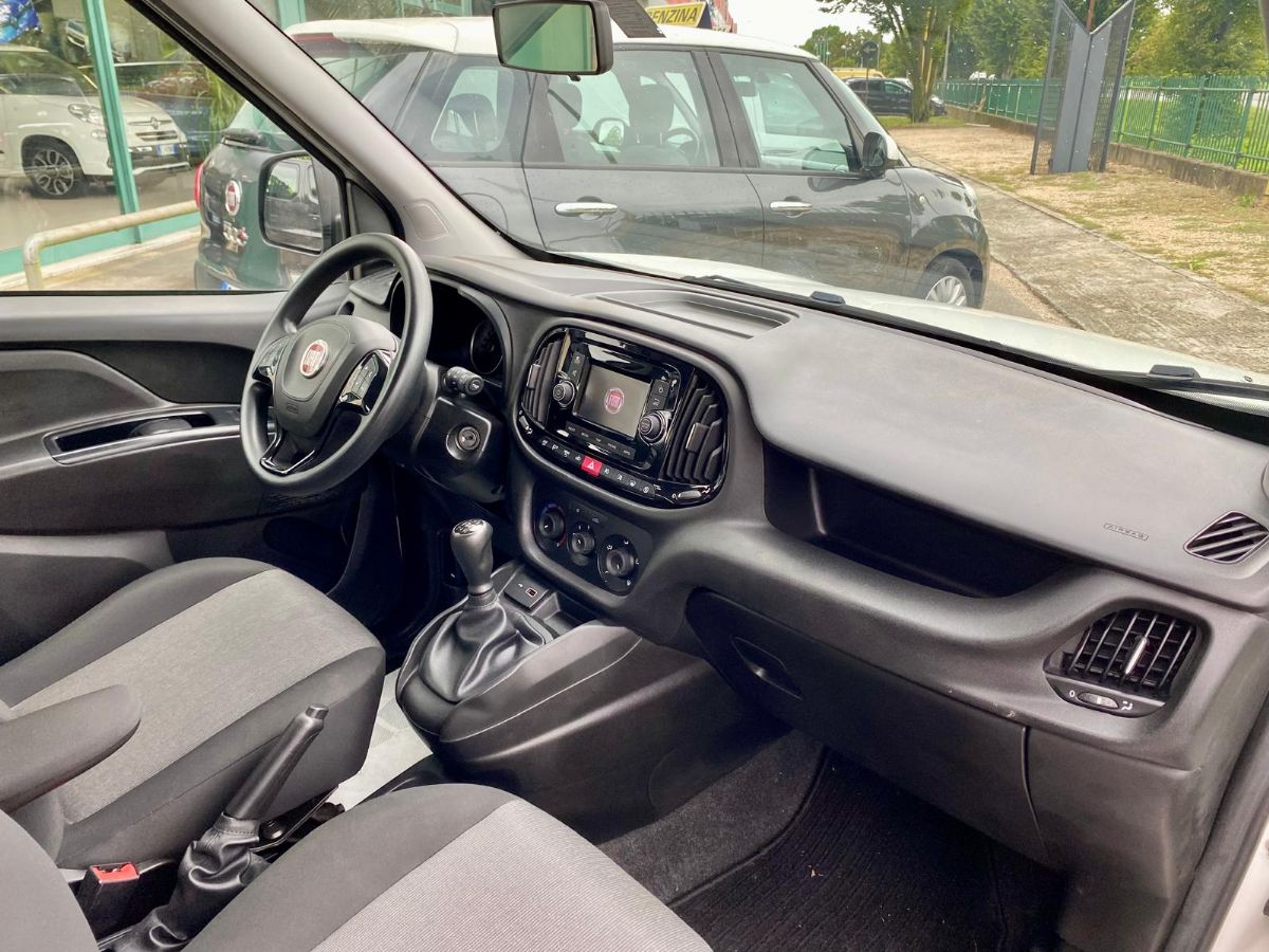 FIAT DOBLO' * AUTOCARRO 5 POSTI *