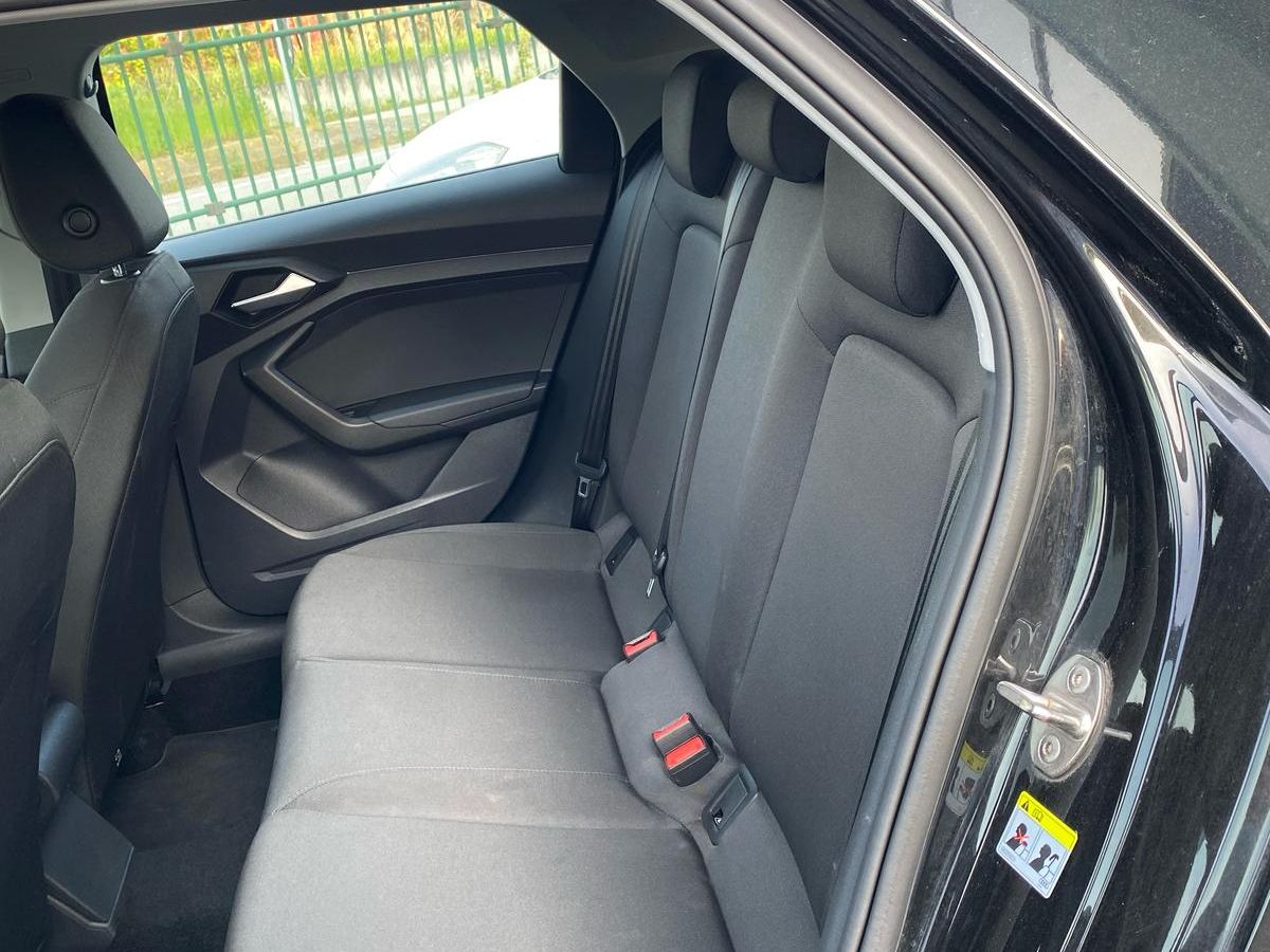 AUDI A1 * 1.0 TFSI NEOPATENTATI *